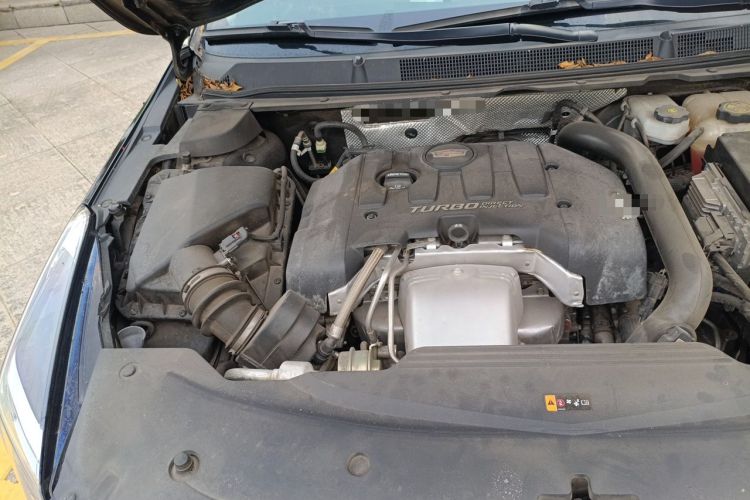 Used Cadillac XTS 2018 28T Elite Edition Engine Bay Right