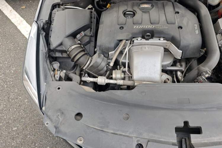 Used Cadillac XTS 2018 28T Tech Edition Engine Bay Right