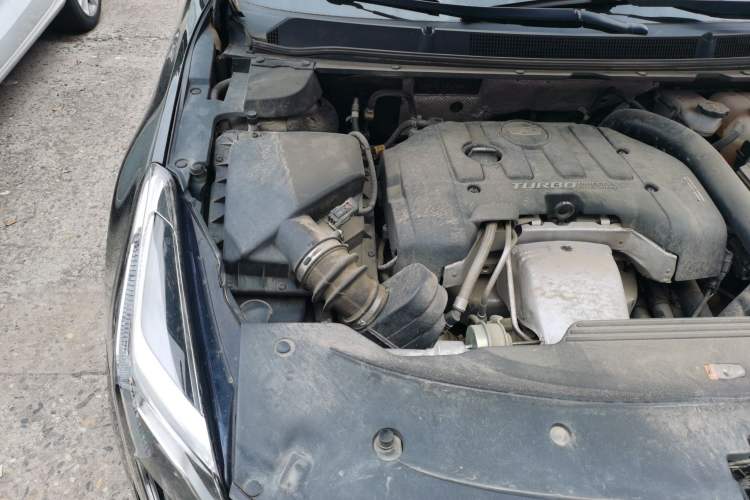 Used Cadillac XTS 2018 28T Elite Edition Engine Bay Right