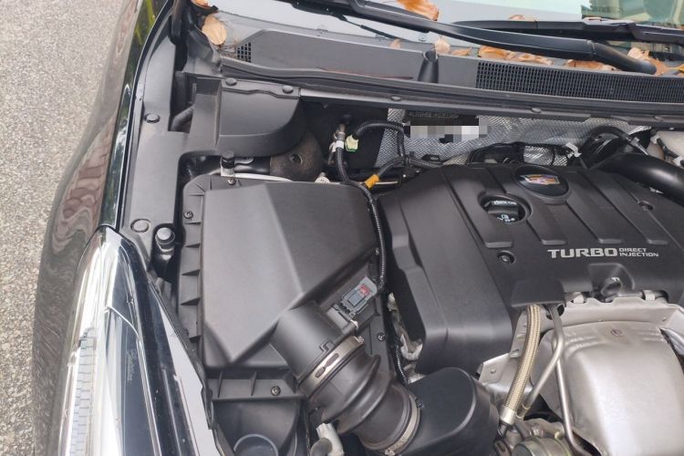 Used Cadillac XTS 2018 28T Elite Edition Engine Bay Right