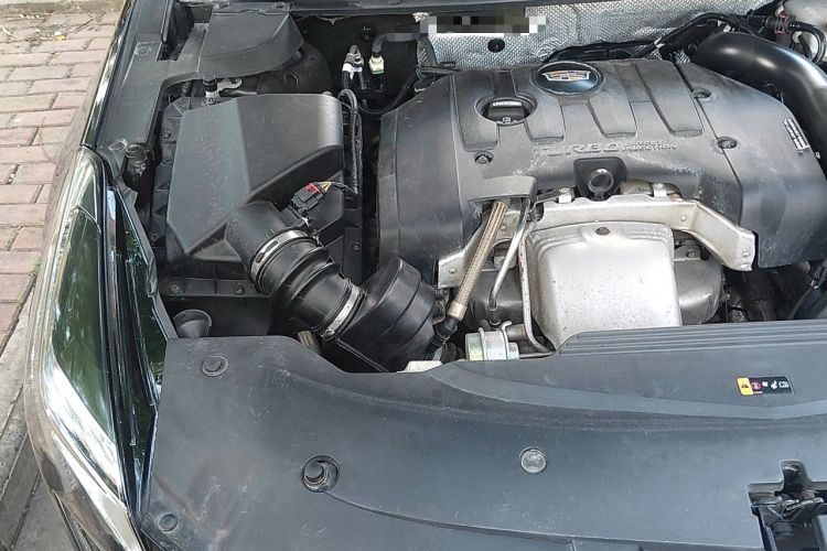 Used Cadillac XTS 2018 28T Elite Edition Engine Bay Right