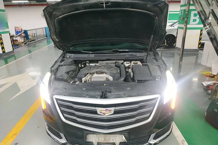 Used Cadillac XTS 2018 28T Tech Edition Engine Bay