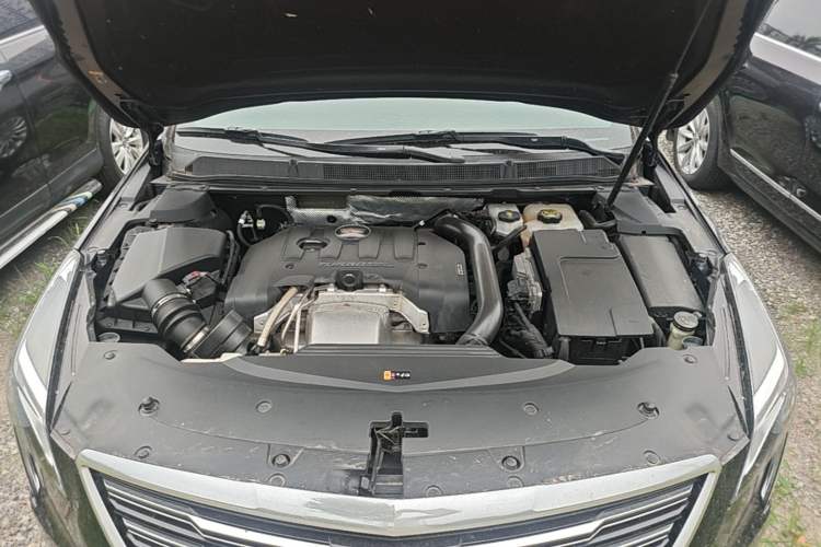 Used Cadillac XTS 2018 28T Elite Edition Engine Bay