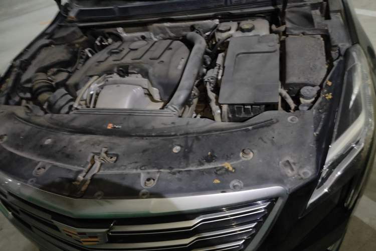 Used Cadillac XTS 2018 28T Elite Edition Engine Bay