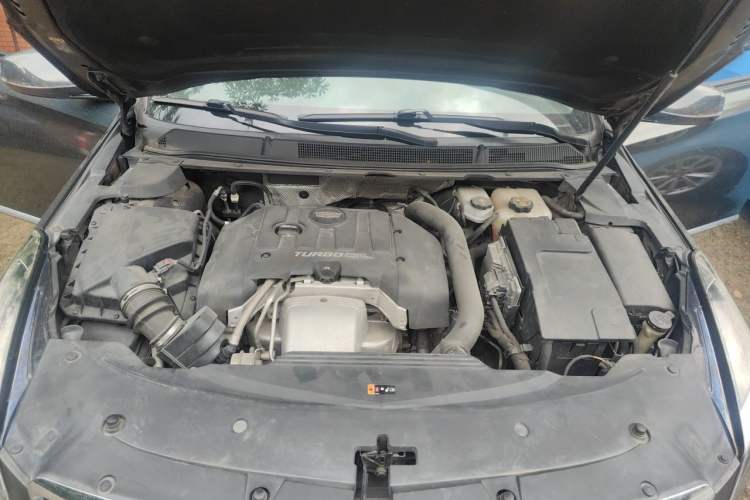 Used Cadillac XTS 2018 28T Elite Edition Engine Bay