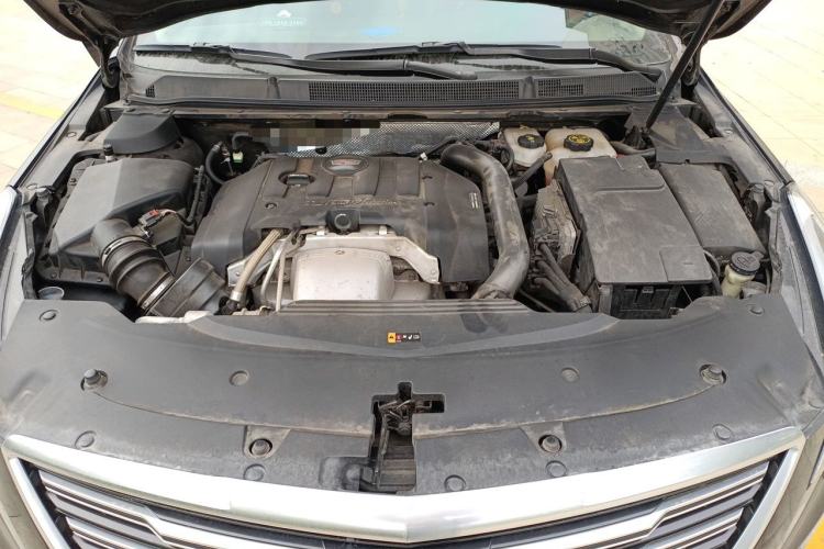 Used Cadillac XTS 2018 28T Elite Edition Engine Bay