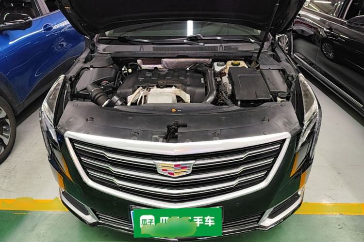Used Cadillac XTS 2018 28T Elite Edition Engine Bay