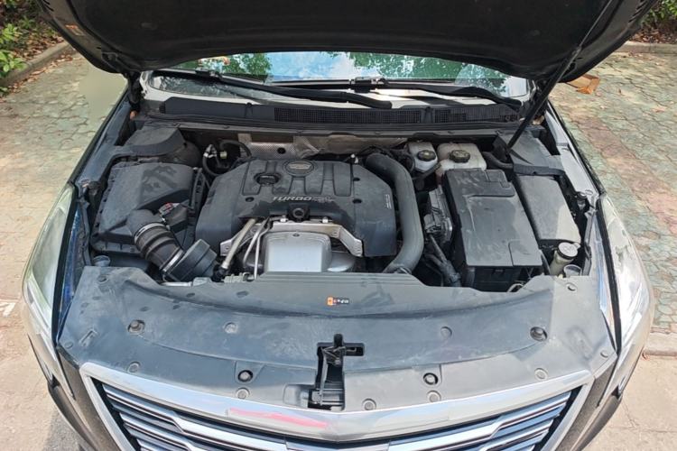 Used Cadillac XTS 2018 28T Elite Edition Engine Bay