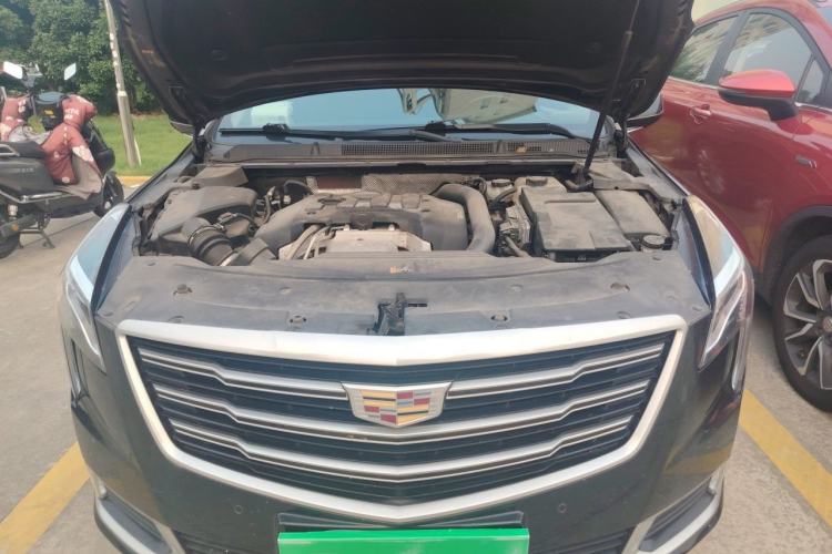 Used Cadillac XTS 2018 28T Elite Edition Engine Bay