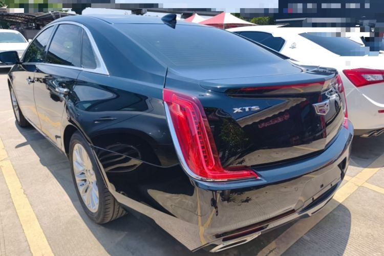 Used Cadillac XTS 2018 28T Tech Edition Exterior 2