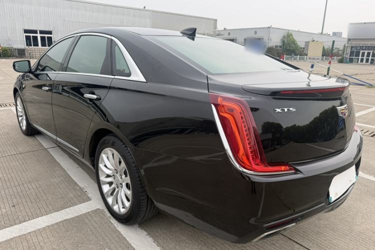 Used Cadillac XTS 2018 28T Tech Edition Exterior 2