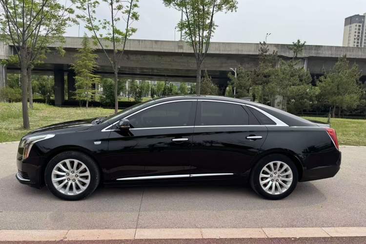 Used Cadillac XTS 2018 28T Tech Edition Exterior 2