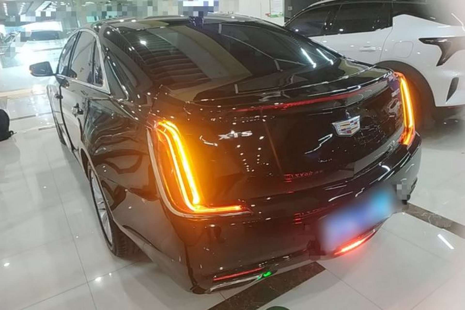 Used Cadillac XTS 2018 28T Elite Edition Exterior 2