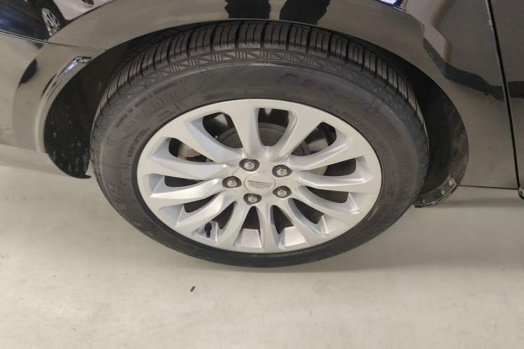 Used Cadillac XTS 2018 28T Tech Edition Exterior 2