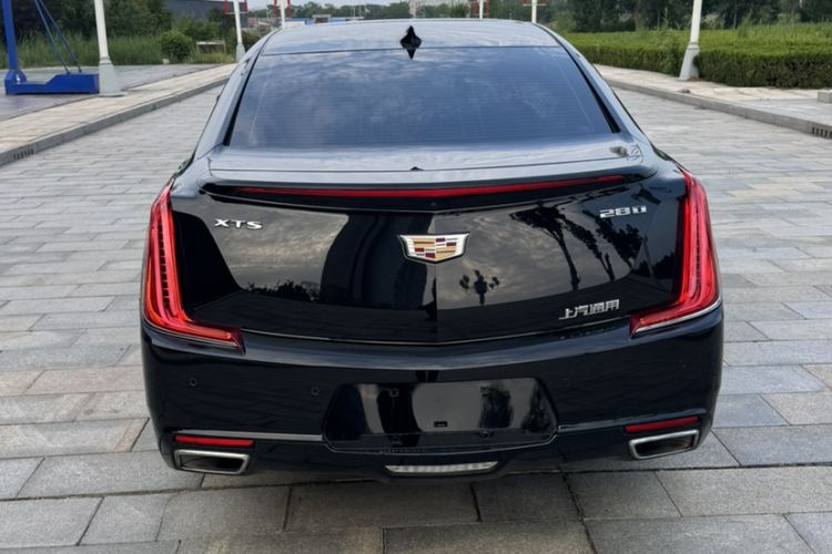 Used Cadillac XTS 2018 28T Elite Edition Exterior 2