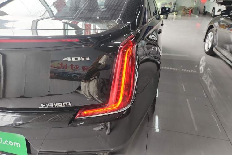Used Cadillac XTS 2018 28T Tech Edition Exterior 3