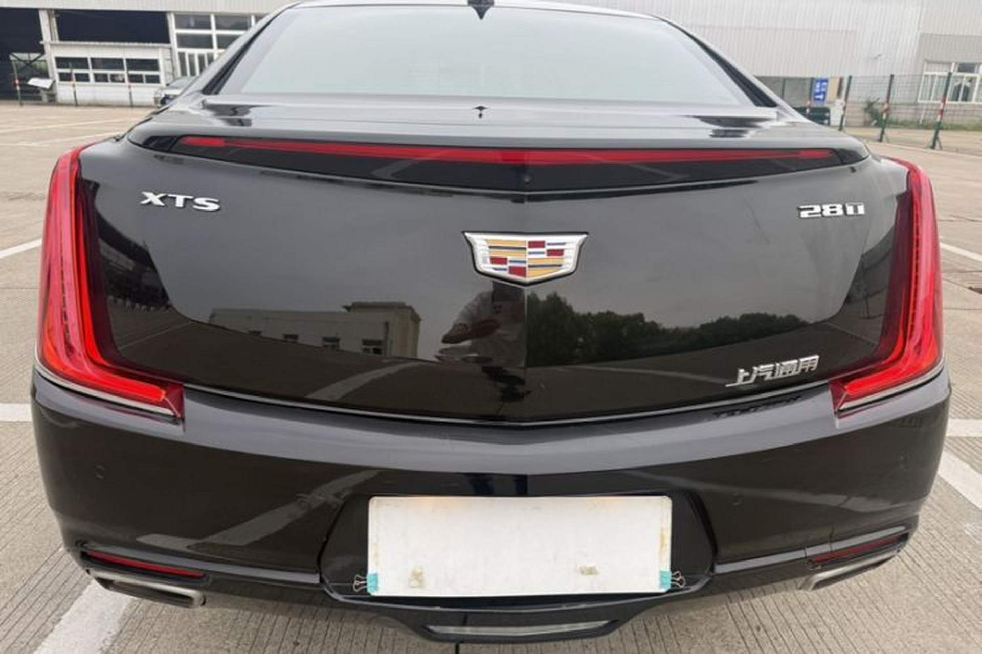 Used Cadillac XTS 2018 28T Tech Edition Exterior 3