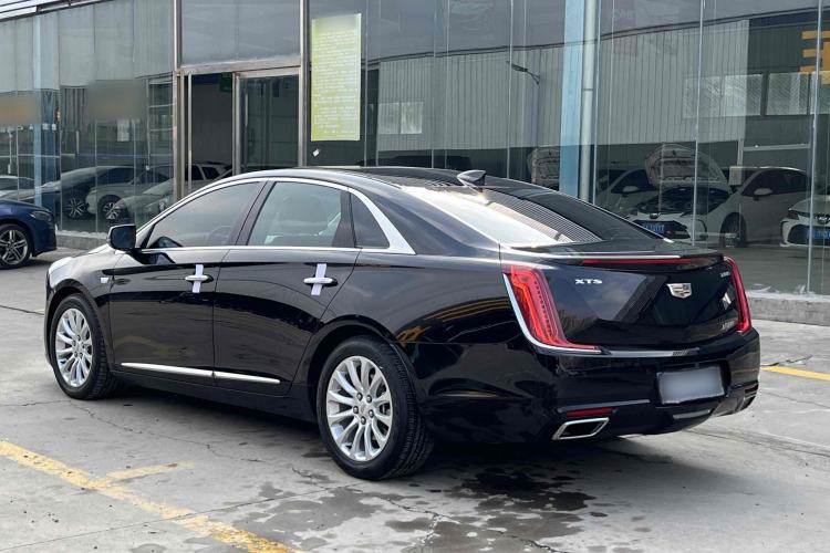 Used Cadillac XTS 2018 28T Elite Edition Exterior 3