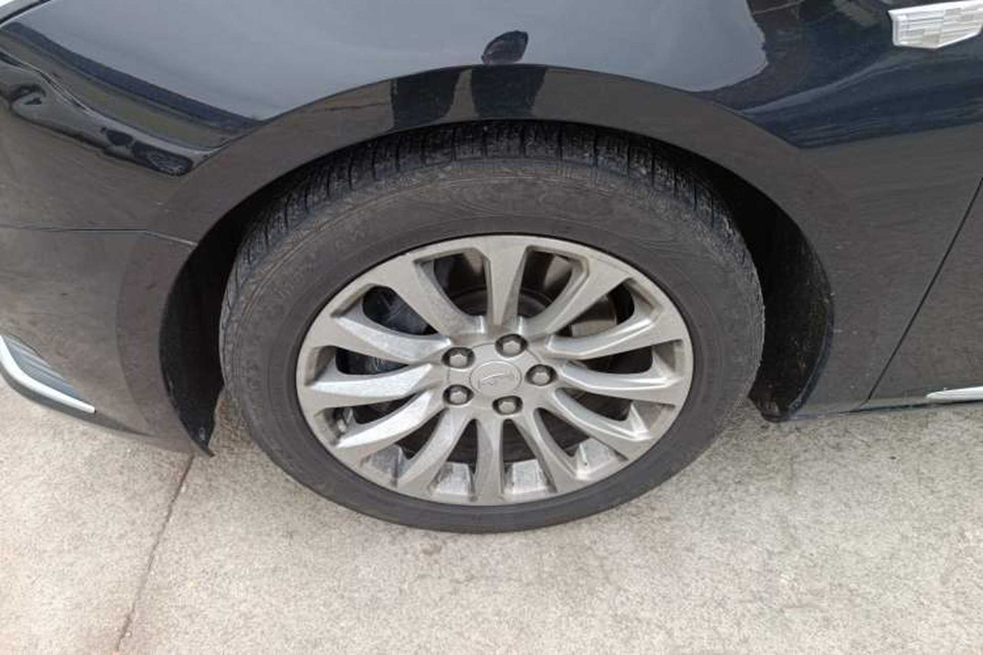 Used Cadillac XTS 2018 28T Tech Edition Exterior 4