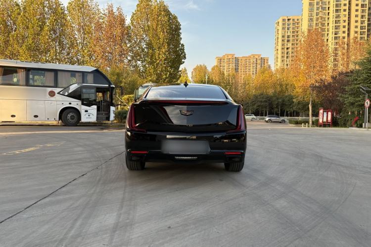 Used Cadillac XTS 2018 28T Elite Edition Exterior 4