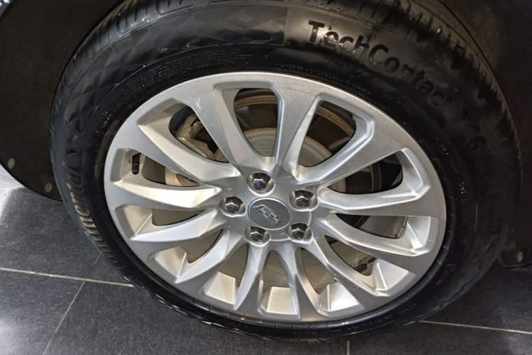 Used Cadillac XTS 2018 28T Elite Edition Exterior 5