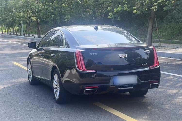 Used Cadillac XTS 2018 28T Tech Edition Exterior 5