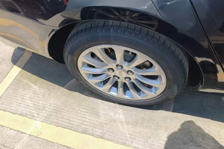 Used Cadillac XTS 2018 28T Tech Edition Exterior 5