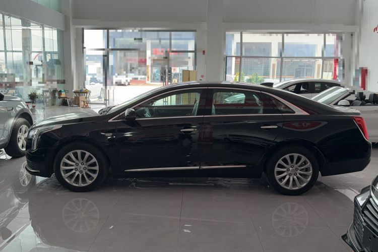 Used Cadillac XTS 2018 28T Tech Edition Exterior 5