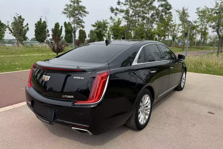 Used Cadillac XTS 2018 28T Tech Edition Exterior 5