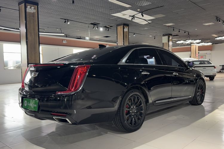 Used Cadillac XTS 2018 28T Tech Edition Exterior 5