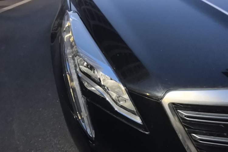 Used Cadillac XTS 2018 28T Tech Edition Exterior 6