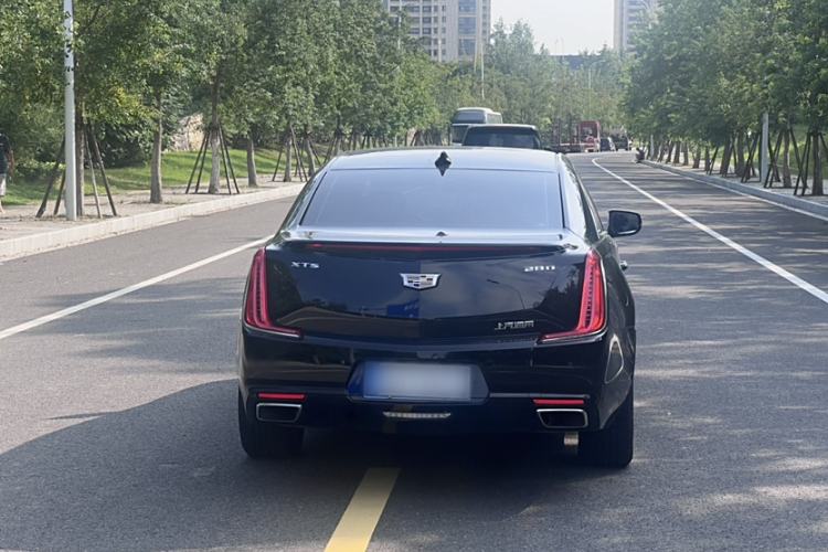 Used Cadillac XTS 2018 28T Tech Edition Exterior 6