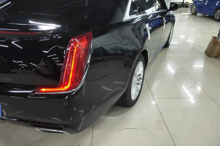 Used Cadillac XTS 2018 28T Tech Edition Exterior 6