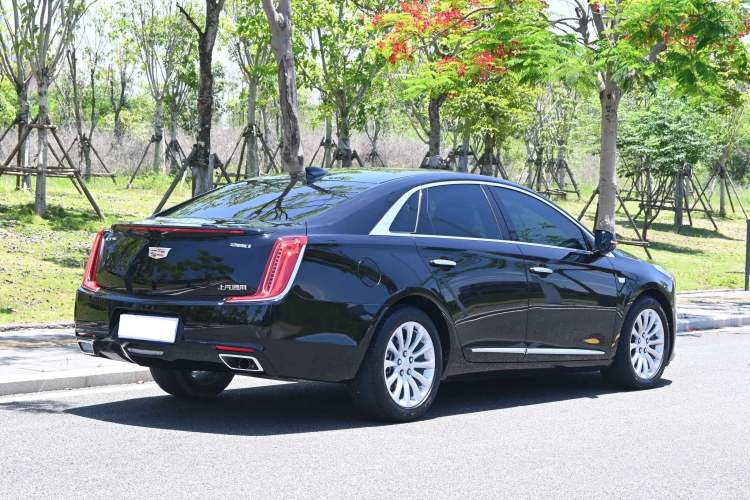 Used Cadillac XTS 2018 28T Tech Edition Exterior 7