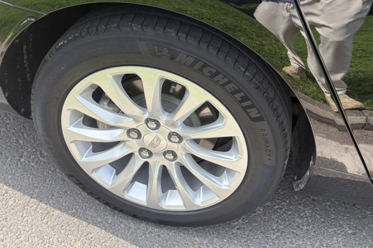 Used Cadillac XTS 2018 28T Tech Edition Exterior 8