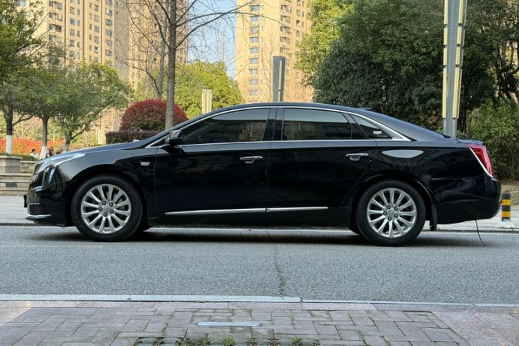 Used Cadillac XTS 2018 28T Tech Edition Exterior 9