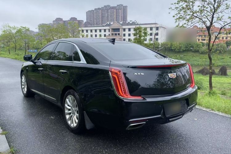 Used Cadillac XTS 2018 28T Elite Edition Exterior 9