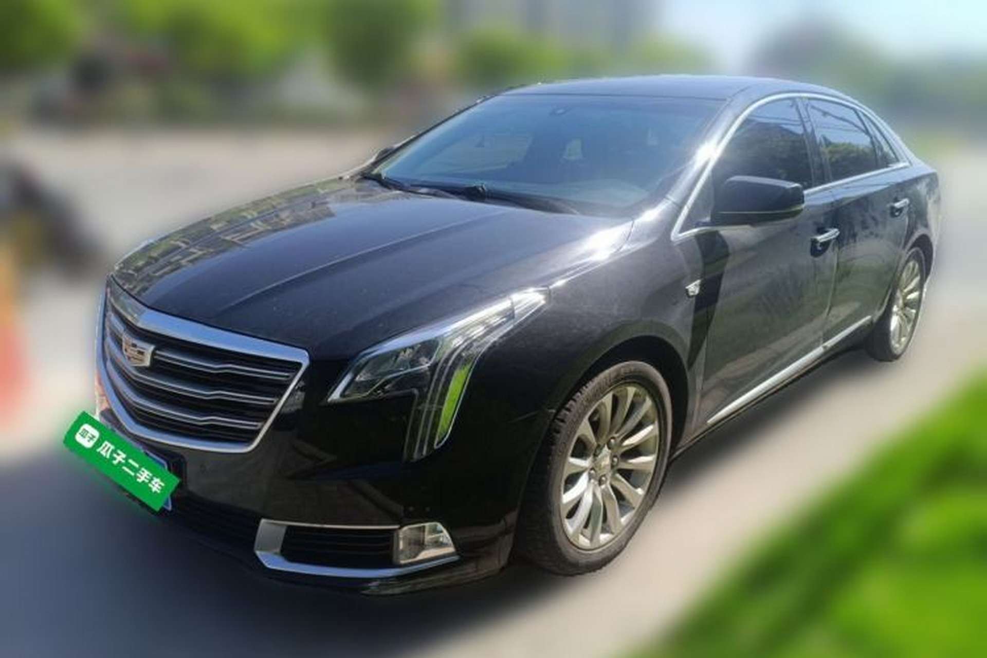 Used Cadillac XTS 2018 28T Elite Edition Front Left 45 Deg