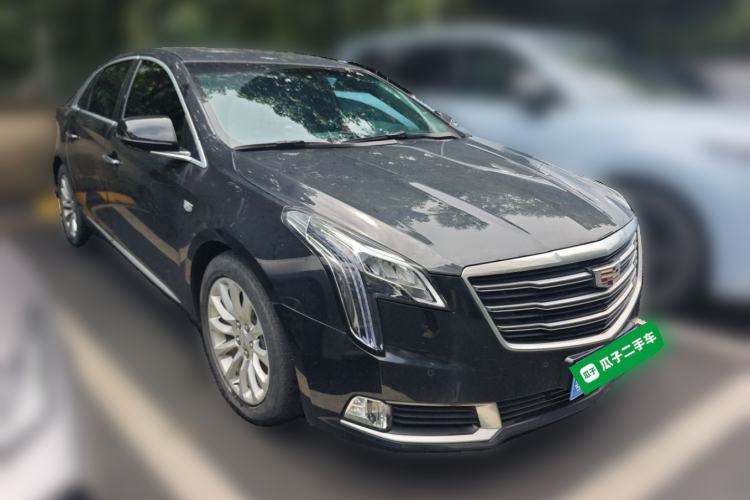 Used Cadillac XTS 2018 28T Elite Edition Front Right 45 Deg