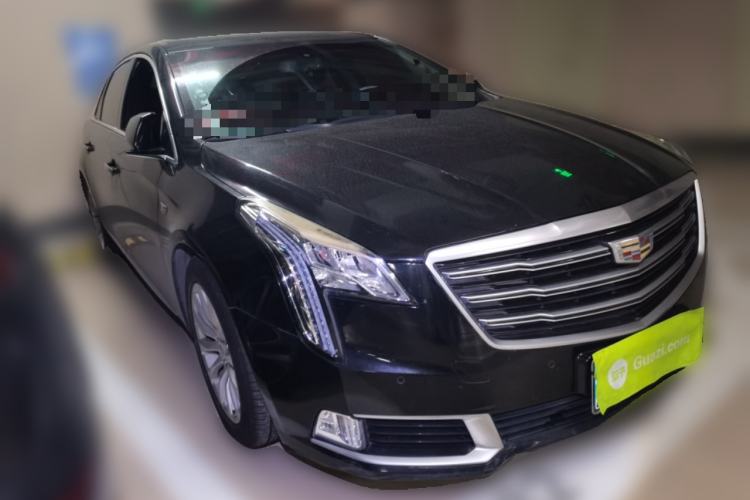 Used Cadillac XTS 2018 28T Elite Edition Front Right 45 Deg