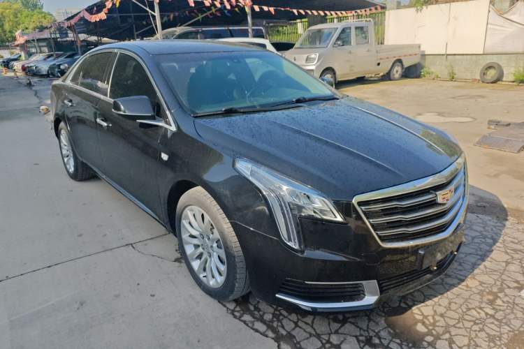 Used Cadillac XTS 2018 28T Tech Edition Front Right 45 Deg