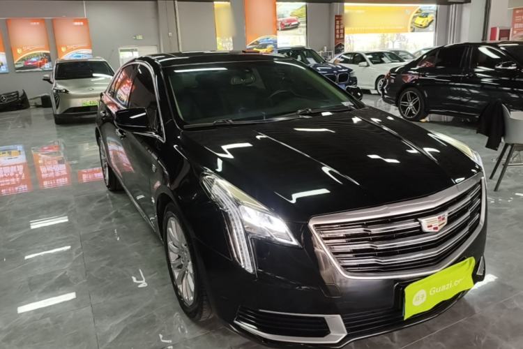 Used Cadillac XTS 2018 28T Tech Edition Front Right 45 Deg