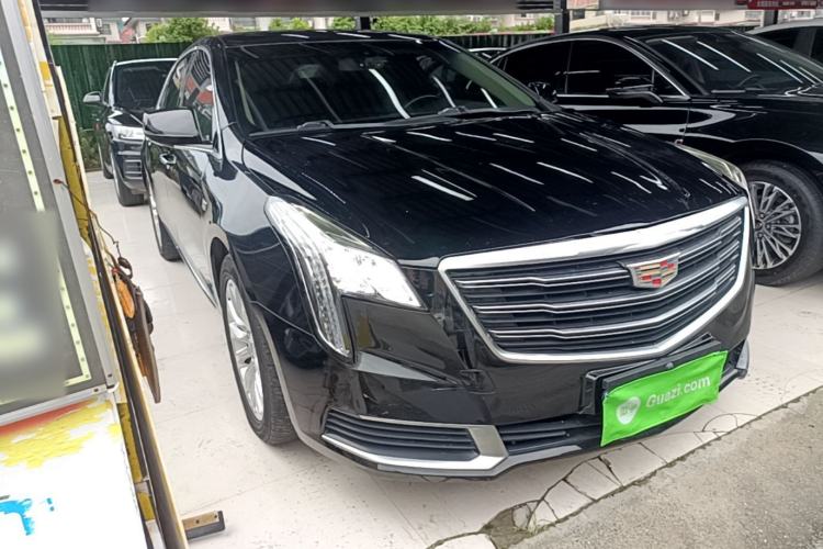 Used Cadillac XTS 2018 28T Tech Edition Front Right 45 Deg