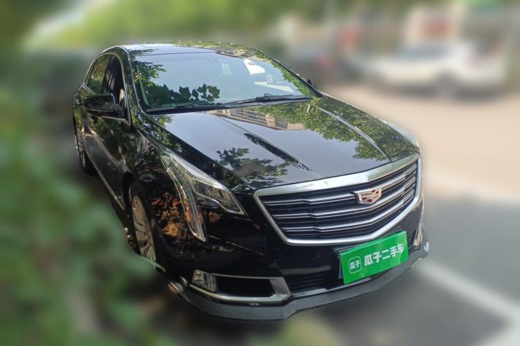 Used Cadillac XTS 2018 28T Elite Edition Front Right 45 Deg