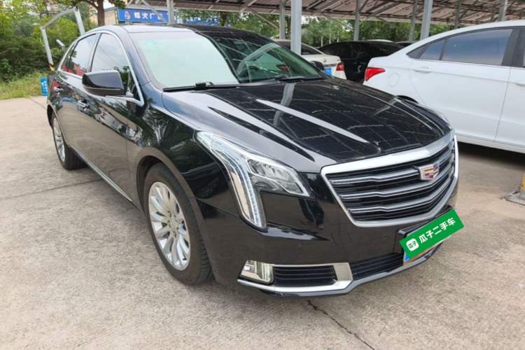 Used Cadillac XTS 2018 28T Elite Edition Front Right 45 Deg