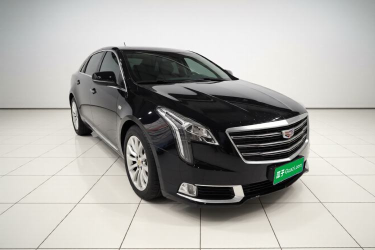 Used Cadillac XTS 2018 28T Elite Edition Front Right 45 Deg
