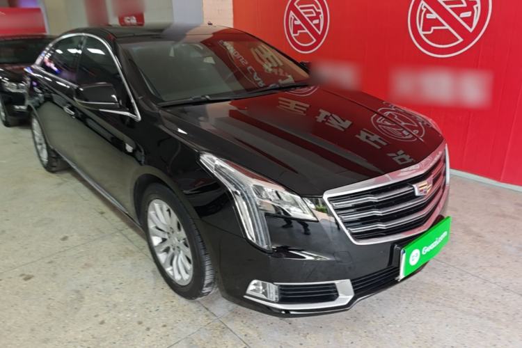 Used Cadillac XTS 2018 28T Elite Edition Front Right 45 Deg