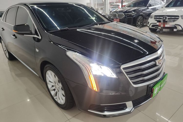 Used Cadillac XTS 2018 28T Tech Edition Front Right 45 Deg