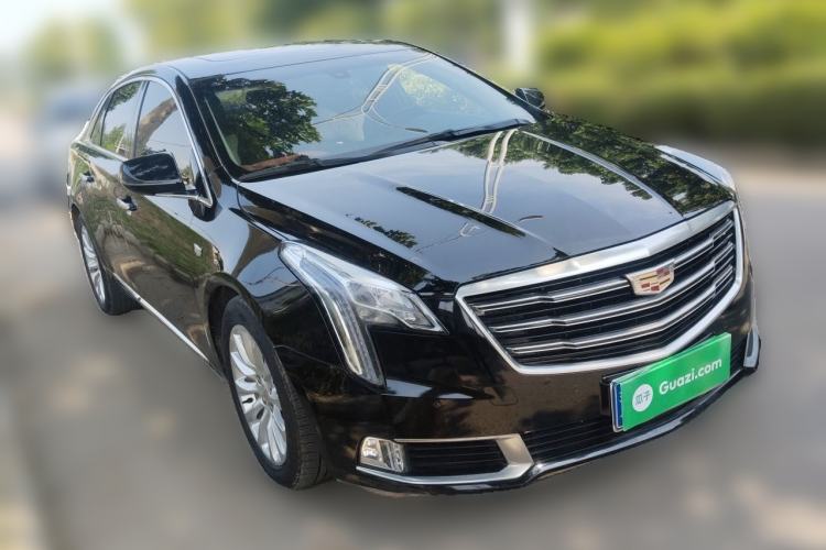 Used Cadillac XTS 2018 28T Elite Edition Front Right 45 Deg