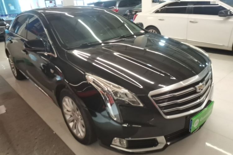 Used Cadillac XTS 2018 28T Elite Edition Front Right 45 Deg